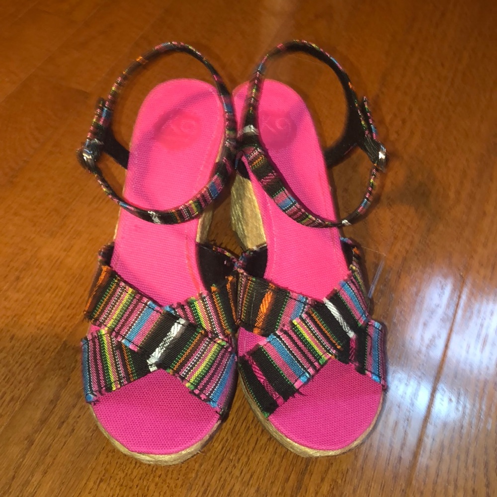 Colorful wedges.